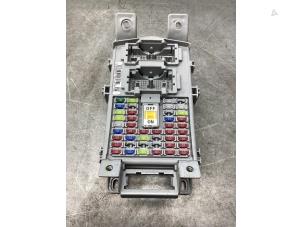 Gebruikte Zekeringkast Hyundai i20 (GBB) 1.2i 16V Prijs € 100,00 Margeregeling aangeboden door Gebr Opdam B.V.