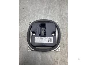 Gebruikte Module Verlichting Renault Megane IV (RFBB) 1.6 GT Energy TCe 205 EDC Prijs € 60,00 Margeregeling aangeboden door Gebr Opdam B.V.