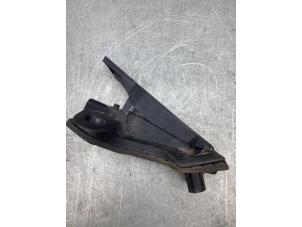 Gebruikte Gaspedaalpositie Sensor Volkswagen Caddy III (2KA,2KH,2CA,2CH) 1.9 TDI Prijs € 20,00 Margeregeling aangeboden door Gebr Opdam B.V.