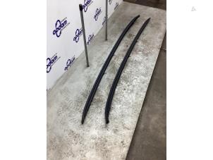 Gebruikte Dakdrager set Mercedes GLC (X253) 2.2 220d 16V BlueTEC 4-Matic Prijs € 200,00 Margeregeling aangeboden door Gebr Opdam B.V.