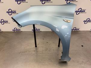 Gebruikte Scherm links-voor Hyundai i20 1.2i 16V Prijs € 90,00 Margeregeling aangeboden door Gebr Opdam B.V.