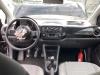Volkswagen Up! (121) 1.0 12V 60 Dashboardkastje