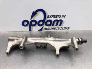 Gebruikte Injector brug Mini Mini (F56) 1.5 12V Cooper Prijs € 90,00 Margeregeling aangeboden door Gebr Opdam B.V.