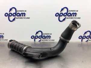 Gebruikte Intercooler Buis Mini Mini (F56) 1.5 12V Cooper Prijs € 68,00 Margeregeling aangeboden door Gebr Opdam B.V.