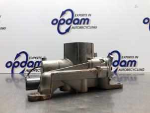 Gebruikte Oliepomp Peugeot 207/207+ (WA/WC/WM) 1.6 16V VTRi Prijs € 150,00 Margeregeling aangeboden door Gebr Opdam B.V.