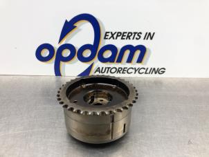 Gebruikte Nokkenas Tandwiel Citroen C1 1.0 12V VVT-i Prijs € 45,00 Margeregeling aangeboden door Gebr Opdam B.V.