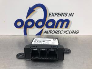 Gebruikte PDC Module Opel Insignia Sports Tourer 1.4 Turbo 16V Ecotec Prijs € 45,00 Margeregeling aangeboden door Gebr Opdam B.V.