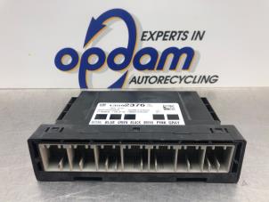 Gebruikte Bodycontrol Module Opel Insignia Sports Tourer 1.4 Turbo 16V Ecotec Prijs € 90,00 Margeregeling aangeboden door Gebr Opdam B.V.