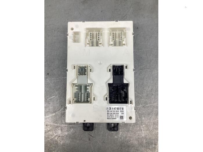 Gebruikte Bodycontrol Module Mercedes Vito (447.6) 1.6 111 CDI 16V Prijs € 211,75 Inclusief btw aangeboden door Gebr Opdam B.V.