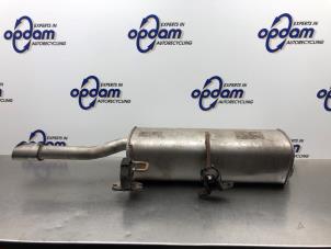 Gebruikte Uitlaat Einddemper Peugeot 307 CC (3B) 2.0 16V Prijs € 36,00 Margeregeling aangeboden door Gebr Opdam B.V.