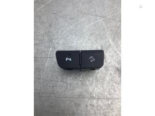 Gebruikte PDC Schakelaar Opel Mokka/Mokka X 1.4 Turbo 16V 4x2 Prijs € 10,00 Margeregeling aangeboden door Gebr Opdam B.V.