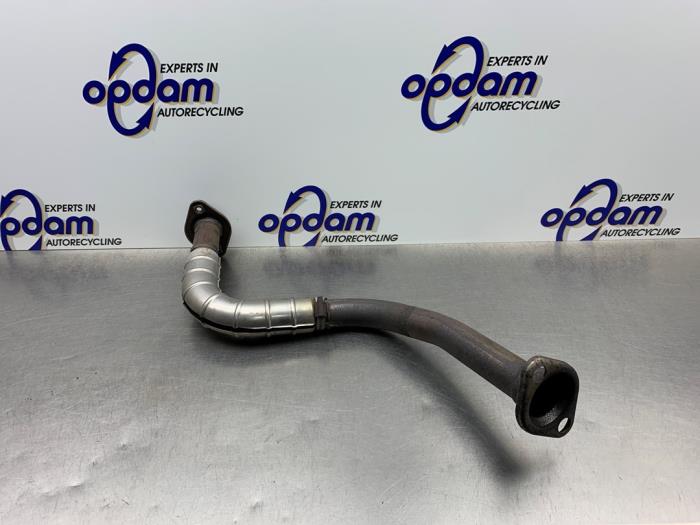 Uitlaat voorpijp van een Opel Agila (B) 1.2 16V 2014