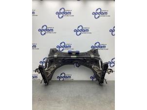 Gebruikte Subframe Renault Clio V (RJAB) 1.0 TCe 100 12V Prijs € 250,00 Margeregeling aangeboden door Gebr Opdam B.V.