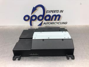 Gebruikte Radio versterker Volkswagen Golf VII (AUA) 1.4 TSI 16V Prijs € 180,00 Margeregeling aangeboden door Gebr Opdam B.V.