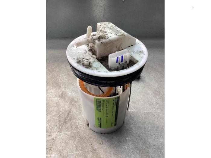 Gebruikte Benzinepomp Ford Transit Courier 1.0 Ti-VCT EcoBoost 12V Prijs € 181,50 Inclusief btw aangeboden door Gebr Opdam B.V.
