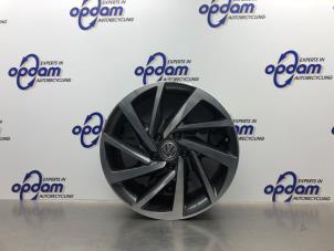 Gebruikte Velg Volkswagen Tiguan (AD1) 1.4 TSI 16V Prijs € 200,00 Margeregeling aangeboden door Gebr Opdam B.V.