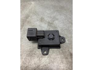 Gebruikte Start/Stop computer Peugeot 208 I (CA/CC/CK/CL) 1.2 Vti 12V PureTech 82 Prijs € 50,00 Margeregeling aangeboden door Gebr Opdam B.V.