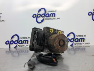 Gebruikte ABS Pomp Iveco New Daily V 35C15V, 40C15V Prijs € 250,00 Margeregeling aangeboden door Gebr Opdam B.V.