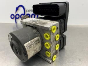 Gebruikte ABS Pomp Suzuki Swift (ZA/ZC/ZD1/2/3/9) 1.5 VVT 16V Prijs € 350,00 Margeregeling aangeboden door Gebr Opdam B.V.