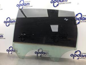 Gebruikte Deurruit 4Deurs links-achter Ford S-Max (GBW) 2.0 Ecoboost 16V Prijs € 40,00 Margeregeling aangeboden door Gebr Opdam B.V.