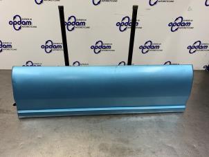 Gebruikte Sierstrip Iveco New Daily V 35C15V, 40C15V Prijs € 50,00 Margeregeling aangeboden door Gebr Opdam B.V.