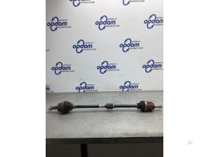 Gebruikte Homokineetas rechts-voor Opel Corsa D 1.3 CDTi 16V ecoFLEX Prijs € 30,00 Margeregeling aangeboden door Gebr Opdam B.V.