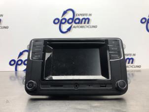 Gebruikte Display Multi Media regelunit Volkswagen Golf V (1K1) 1.4 TSI 140 16V Prijs € 150,00 Margeregeling aangeboden door Gebr Opdam B.V.