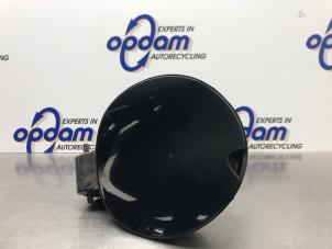 Gebruikte Tank Klep Peugeot 208 I (CA/CC/CK/CL) 1.2 Vti 12V PureTech 82 Prijs € 40,00 Margeregeling aangeboden door Gebr Opdam B.V.