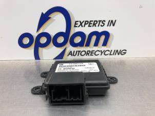 Gebruikte Module PDC Opel Corsa D 1.4 16V Twinport Prijs € 50,00 Margeregeling aangeboden door Gebr Opdam B.V.