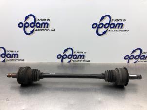 Gebruikte Steekas links-achter Mercedes C (W203) 1.8 C-180K 16V Prijs € 50,00 Margeregeling aangeboden door Gebr Opdam B.V.