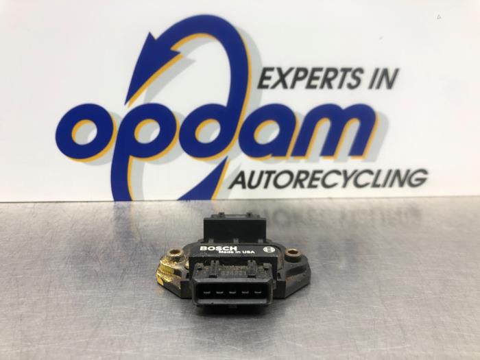 Gebruikte Module ontsteking Volkswagen Golf IV (1J1) 1.8 20V Turbo Prijs € 35,00 Margeregeling aangeboden door Gebr Opdam B.V.