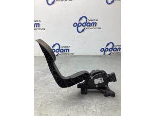 Gebruikte Gaspedaalpositie Sensor Fiat Doblo Cargo (263) 1.4 T-Jet 16V Prijs € 40,00 Margeregeling aangeboden door Gebr Opdam B.V.