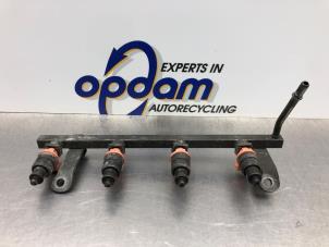 Gebruikte Injector (benzine injectie) Chevrolet Matiz (M200) 1.0 Prijs € 75,00 Margeregeling aangeboden door Gebr Opdam B.V.