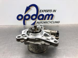 Gebruikte Vacuumpomp (Benzine) Fiat 500 (312) 0.9 TwinAir 80 Prijs € 40,00 Margeregeling aangeboden door Gebr Opdam B.V.