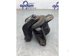 Gebruikte Motorsteun Hyundai Tucson (TL) 1.7 CRDi 16V 2WD Prijs € 35,00 Margeregeling aangeboden door Gebr Opdam B.V.