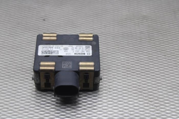 Gebruikte Radar sensor Seat Leon ST (5FF) 1.4 TSI ACT 16V Prijs € 200,00 Margeregeling aangeboden door Gebr Opdam B.V.