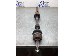 Gebruikte Homokineetas rechts-voor Dacia Jogger 1.6 Hybrid 140 16V Prijs € 200,00 Margeregeling aangeboden door Gebr Opdam B.V.