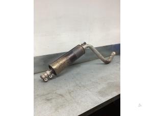 Gebruikte Uitlaat Middendemper Volkswagen Caddy III (2KA,2KH,2CA,2CH) 2.0 SDI Prijs € 50,00 Margeregeling aangeboden door Gebr Opdam B.V.