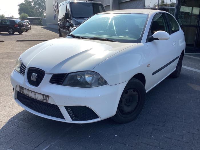 Gebruikte Versnellingsbak Seat Ibiza III (6L1) 1.4 TDI 80 Prijs € 200,00 Margeregeling aangeboden door Gebr Opdam B.V.