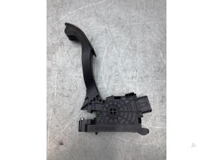 Gebruikte Gaspedaalpositie Sensor Volkswagen Polo VI (AW1) 1.0 TSI 12V Prijs € 35,00 Margeregeling aangeboden door Gebr Opdam B.V.