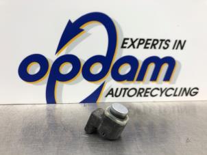 Gebruikte Sensor PDC Ford Galaxy (WA6) 1.6 EcoBoost 16V Prijs € 25,00 Margeregeling aangeboden door Gebr Opdam B.V.