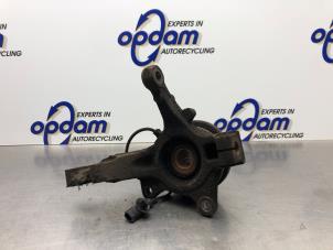 Gebruikte Asschenkel rechts-voor Dacia Logan MCV (KS) 1.6 MPI 85 Prijs € 50,00 Margeregeling aangeboden door Gebr Opdam B.V.