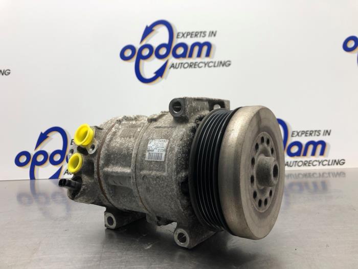 Gebruikte Aircopomp Fiat Grande Punto (199) 1.2 Prijs € 75,00 Margeregeling aangeboden door Gebr Opdam B.V.