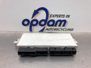 Gebruikte Module Comfort BMW 7 serie (E65/E66/E67) 735i,Li 3.6 V8 32V Prijs € 40,00 Margeregeling aangeboden door Gebr Opdam B.V.