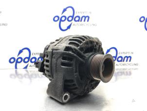 Gebruikte Dynamo Mercedes C Sportcoupé (C203) 2.3 C-230K 16V Prijs € 60,00 Margeregeling aangeboden door Gebr Opdam B.V.