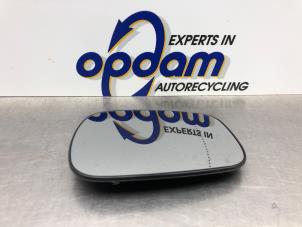 Gebruikte Spiegelglas links Renault Kangoo (KC) 1.6 16V Prijs € 20,00 Margeregeling aangeboden door Gebr Opdam B.V.