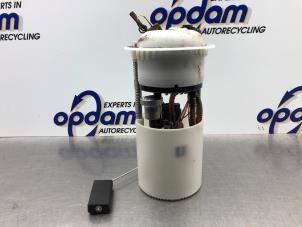 Gebruikte Benzinepomp Fiat Panda (169) 1.2 Fire Prijs € 40,00 Margeregeling aangeboden door Gebr Opdam B.V.