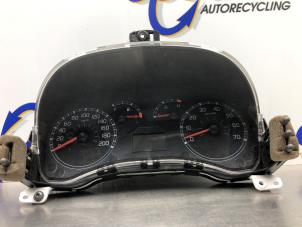 Gebruikte Tellerklok Fiat Panda (169) 1.2 Fire Prijs € 50,00 Margeregeling aangeboden door Gebr Opdam B.V.