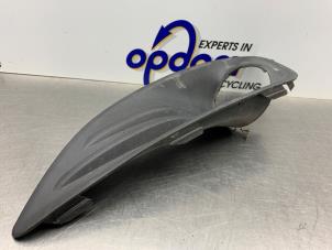 Gebruikte Bumper Rooster Ford Fiesta 6 (JA8) 1.0 SCI 12V 80 Prijs € 15,00 Margeregeling aangeboden door Gebr Opdam B.V.