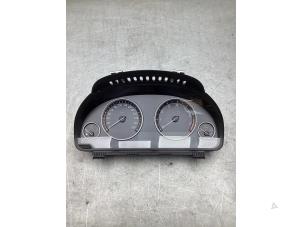 Gebruikte Kilometerteller KM BMW 5 serie (F10) 520i 16V Prijs € 375,00 Margeregeling aangeboden door Gebr Opdam B.V.